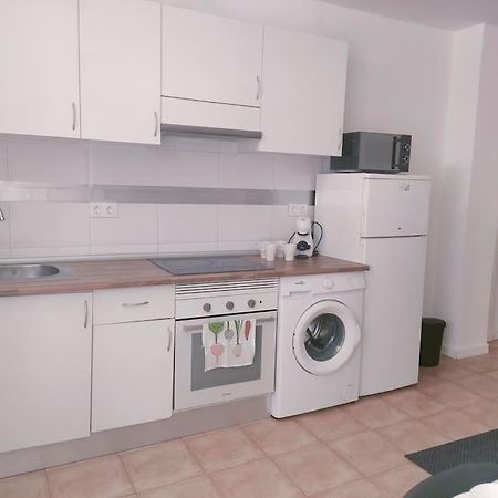 Centro Aeropuerto Wizink Feria Bernabeu Apartment มาดริด ภายนอก รูปภาพ